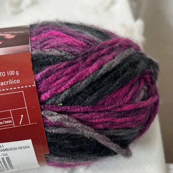 Loops & Threads Yarn Bundle - Multicolor - Picture 15 of 15